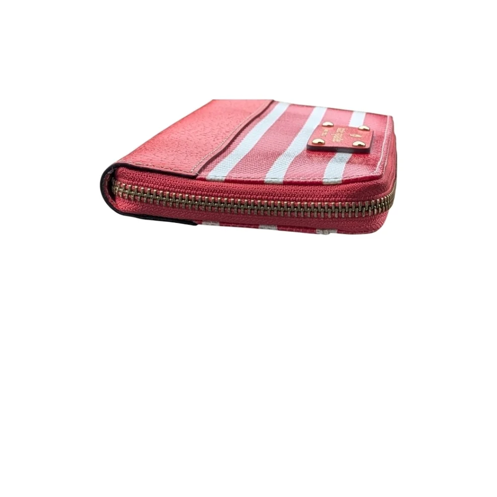 NWOT ♠️ Kate Spade Wellesley Neda Striped Continental Wallet, Empire Red/Cream